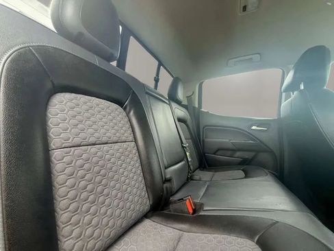 Used 2016 Chevrolet Colorado Z71 RWD image 13