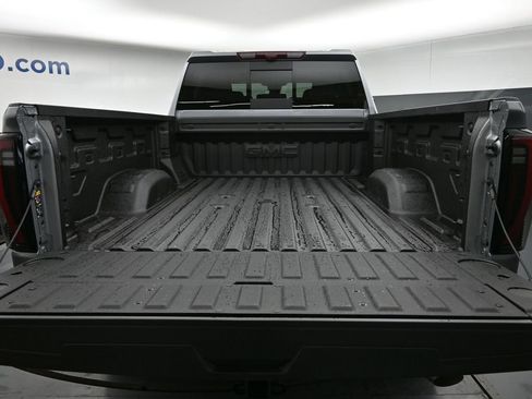 New 2026 GMC Sierra 2500 AT4 w/ Technology Package image 11