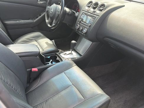 Used 2012 Nissan Altima 2.5 SL w/ 2.5SL Pkg FWD image 11