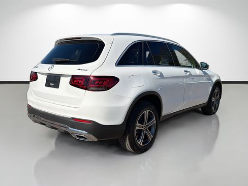 Used 2020 Mercedes-Benz GLC 300 4MATIC w/ Multimedia Package image 3