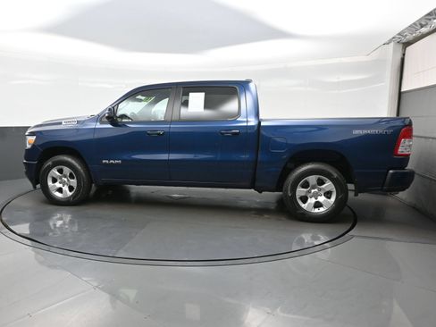 Used 2023 RAM 1500 Big Horn AWD/4WD image 3