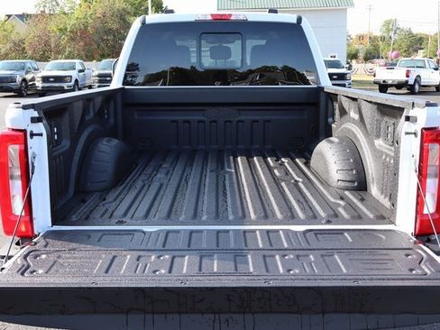 New 2026 Ford F250 XL image 17
