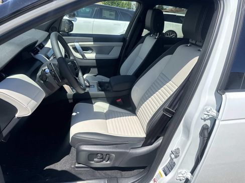 New 2026 Land Rover Discovery Sport Landmark AWD/4WD image 10