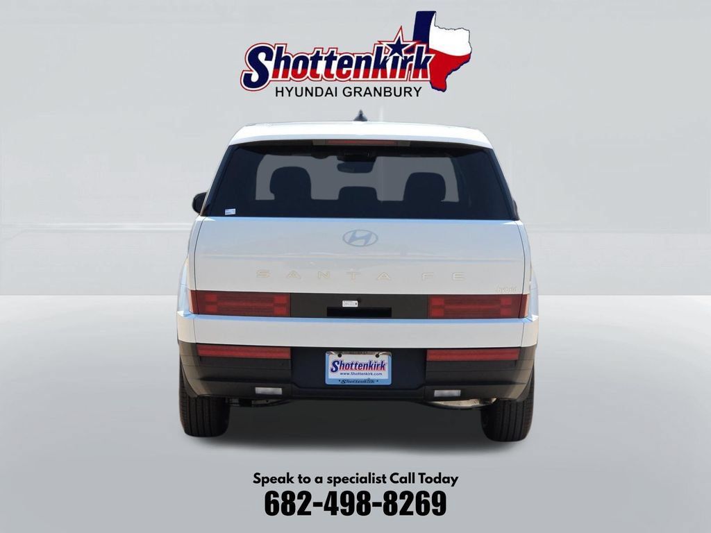 Used 2026 Hyundai Santa Fe SE FWD image 7