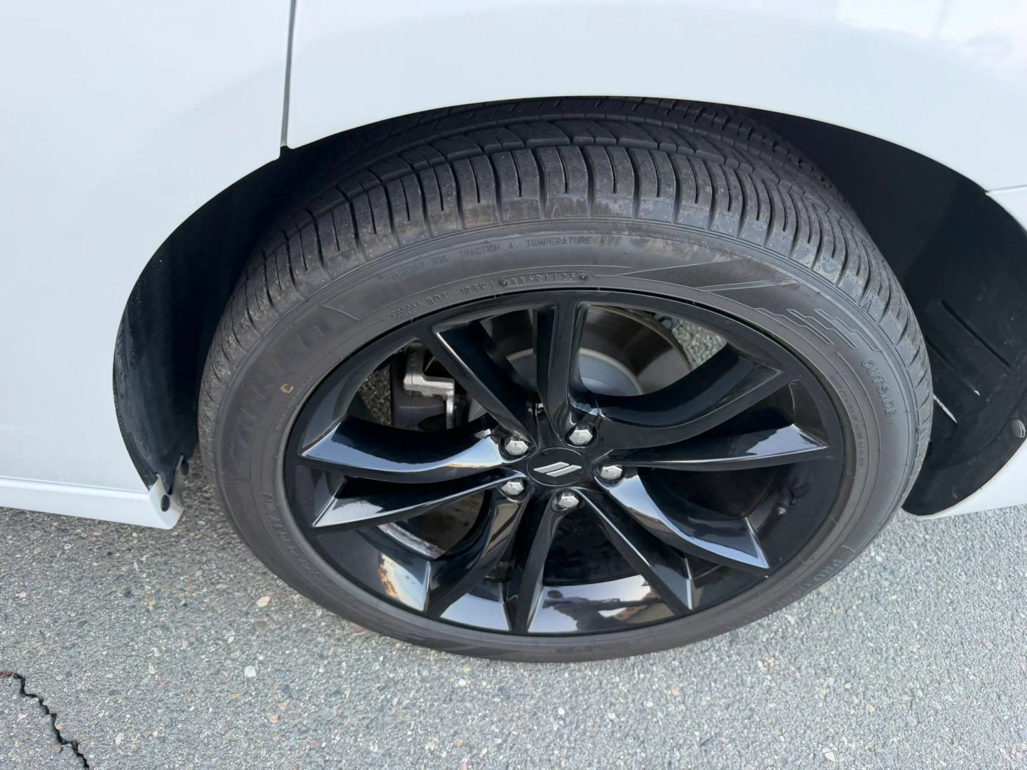 Used 2018 Dodge Charger R/T w/ Blacktop Package RWD image 35