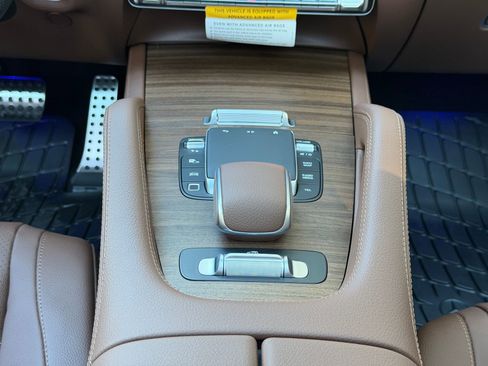 New 2026 Mercedes-Benz GLS 450 4MATIC image 22