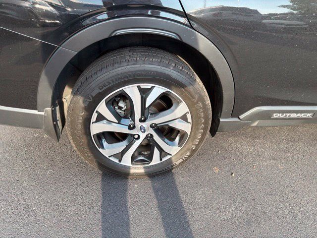 Used 2021 Subaru Outback Touring XT AWD/4WD image 2
