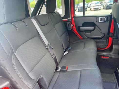 Used 2022 Jeep Wrangler Unlimited Sport AWD/4WD image 12