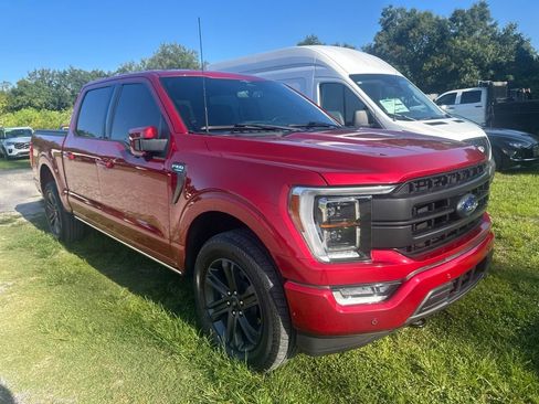 Used 2023 Ford F150 Lariat w/ Equipment Group 502A High AWD/4WD image 4