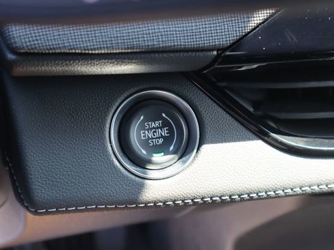 New 2026 Buick Enclave Preferred w/ Power Package image 9