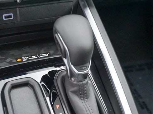 New 2025 Chevrolet Colorado LT w/ LT Convenience Package image 25