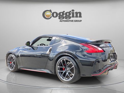 Used 2019 Nissan 370Z NISMO image 4