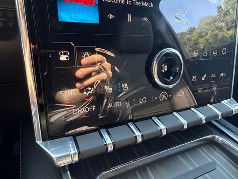Used 2026 GMC Sierra EV Denali AWD/4WD image 18