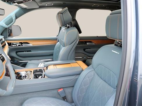 Used 2023 Jeep Grand Wagoneer L Series III w/ Rear Seat Video Group 1 image 13