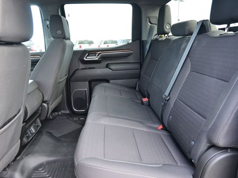 Used 2023 Chevrolet Silverado 1500 LT image 17