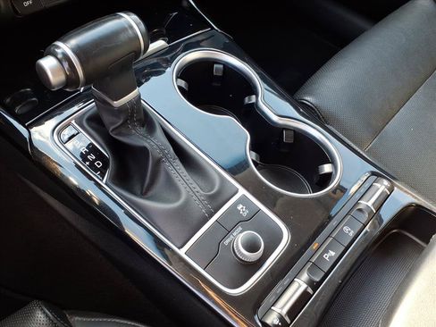 Used 2019 Kia Stinger RWD image 31