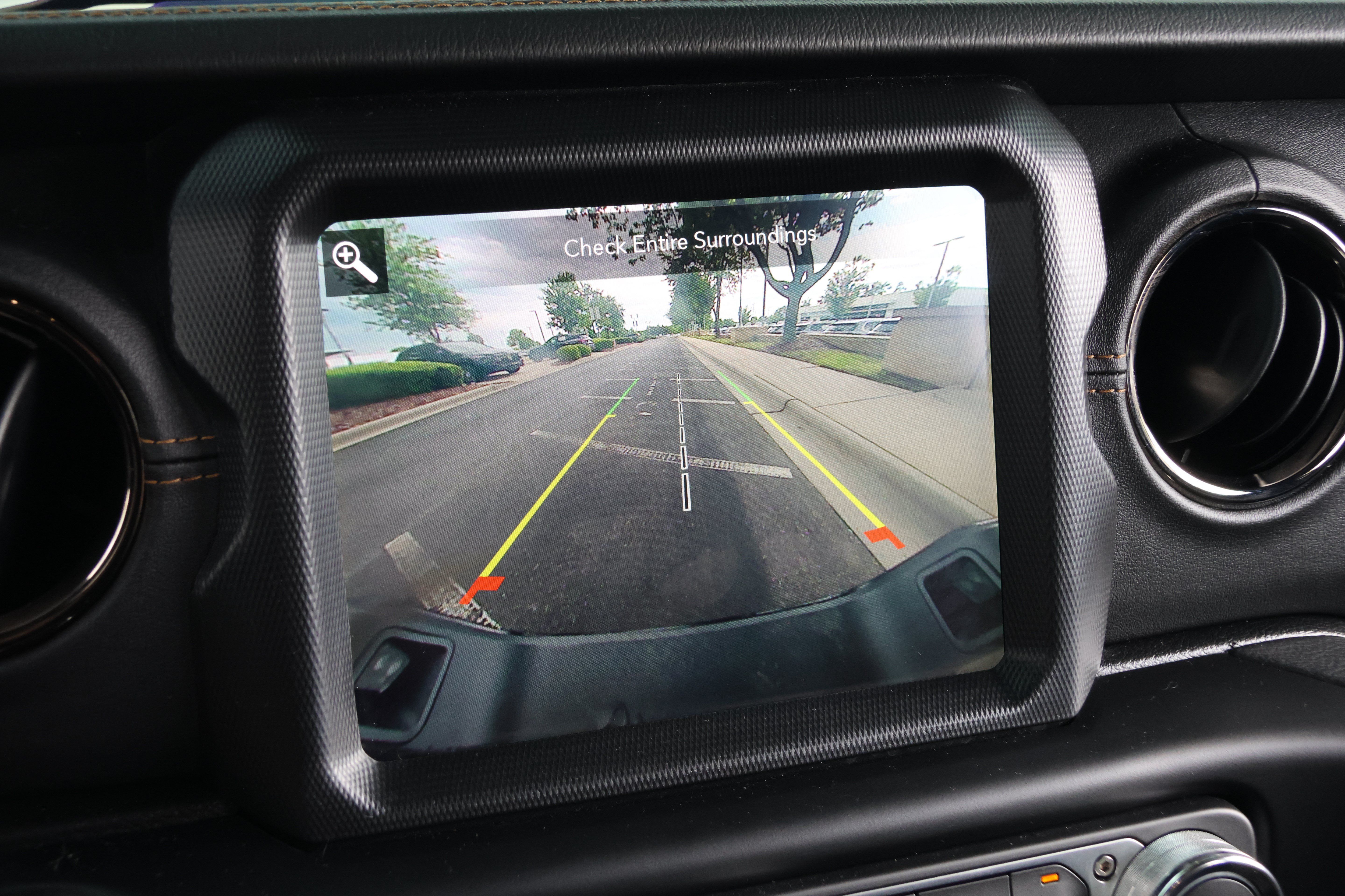 Used 2022 Jeep Gladiator Overland AWD/4WD image 25