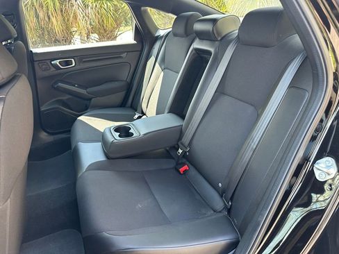 Used 2025 Honda Civic Sport image 29