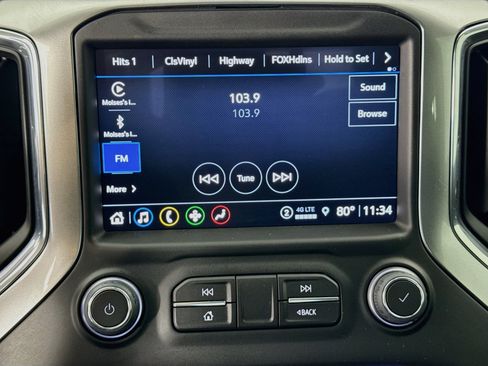Used 2022 Chevrolet Silverado 1500 LT Trail Boss w/ Convenience Package II AWD/4WD image 16