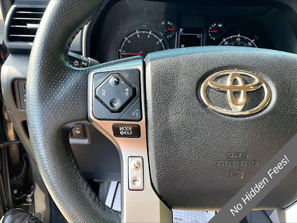 Used 2022 Toyota 4Runner SR5 AWD/4WD image 16