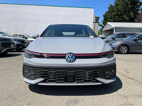 New 2026 Volkswagen GTI SE FWD image 3