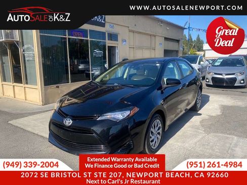 Used 2017 Toyota Corolla LE FWD image 6