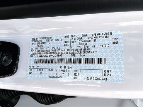 Used 2025 Ford F150 Lightning Flash image 33