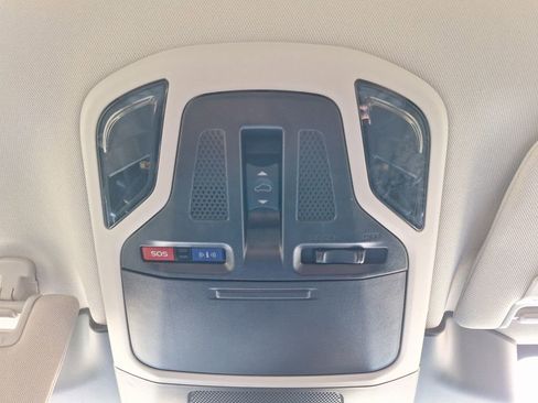 Used 2023 Subaru Outback Touring XT w/ Popular Package #2 image 21