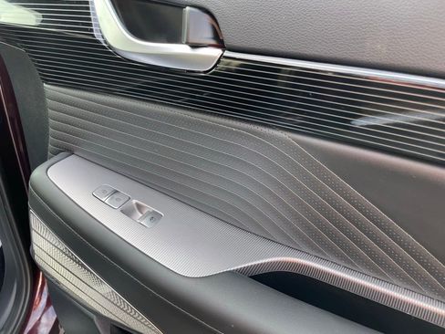 Used 2023 Hyundai Palisade Calligraphy image 33