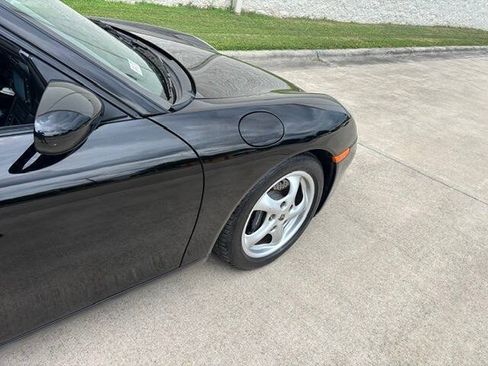 Used 2001 Porsche 911 Cabriolet image 37
