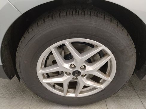 Used 2024 Ford Edge SEL image 31