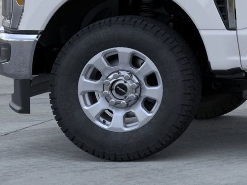 New 2024 Ford F350 XLT w/ FX4 Off-Road Package AWD/4WD image 19