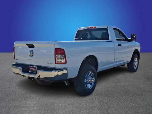 Used 2024 RAM 2500 Tradesman w/ Chrome Appearance Group image 4