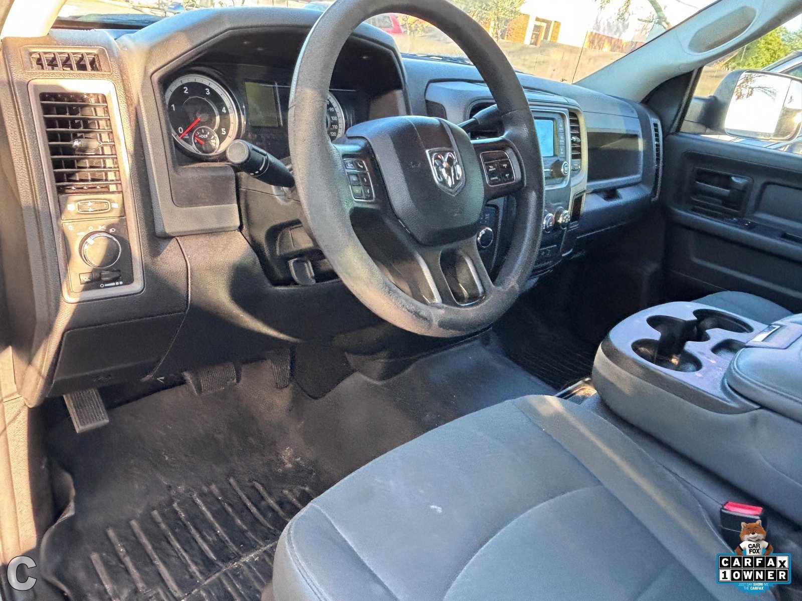 Used 2018 RAM 2500 Tradesman w/ Chrome Appearance Group AWD/4WD image 9