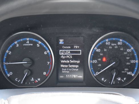 Certified 2018 Toyota RAV4 LE w/ All Weather Liner Package AWD/4WD image 10