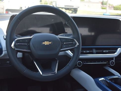New 2026 Chevrolet Equinox EV LT w/ LPO, All-Weather Mat Package FWD image 20