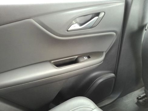 Used 2023 Chevrolet Blazer LT w/ LPO, Floor Liner Package FWD image 32