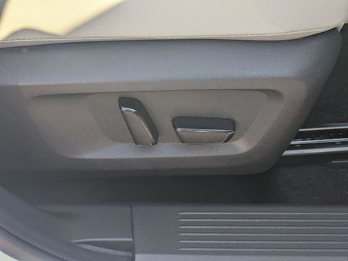 Certified 2023 Nissan Rogue SL w/ SL Premium Package FWD image 43