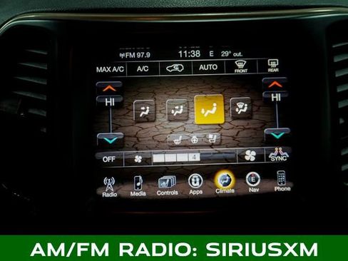 Used 2015 Jeep Cherokee Limited w/ Luxury Group image 17