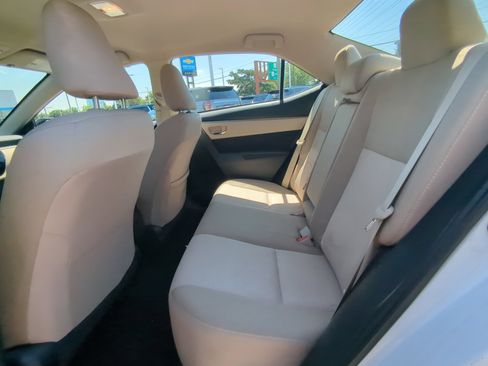 Used 2015 Toyota Corolla LE FWD image 12