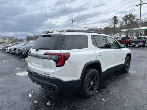 Used 2022 GMC Acadia AT4 w/ Technology Package image 6