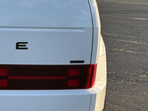 New 2025 Hyundai Santa Fe Calligraphy image 25