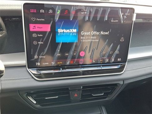 New 2026 Volkswagen Tiguan SE image 8