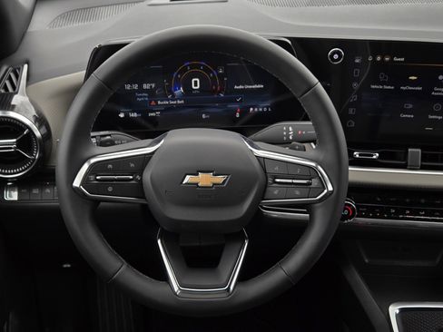 New 2026 Chevrolet Equinox LT w/ Convenience Package II AWD/4WD image 23