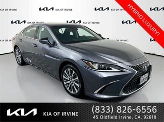 Used 2021 Lexus ES 300h w/ Premium Package FWD video 1