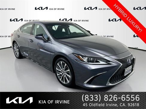 Used 2021 Lexus ES 300h w/ Premium Package FWD image 1