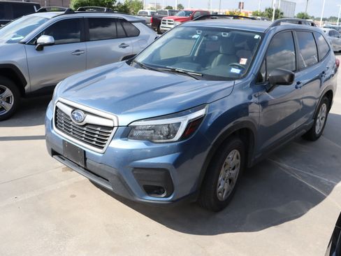 Used 2021 Subaru Forester image 3