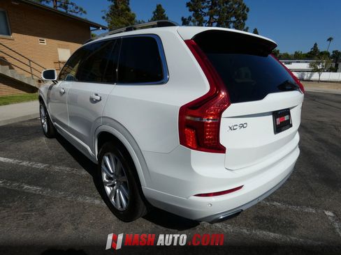 Used 2016 Volvo XC90 T6 Momentum w/ Momentum Plus Package AWD/4WD image 12