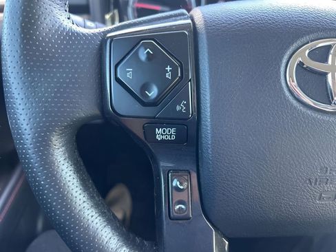Used 2024 Toyota 4Runner TRD Off-Road Premium w/ Moonroof Package AWD/4WD image 23
