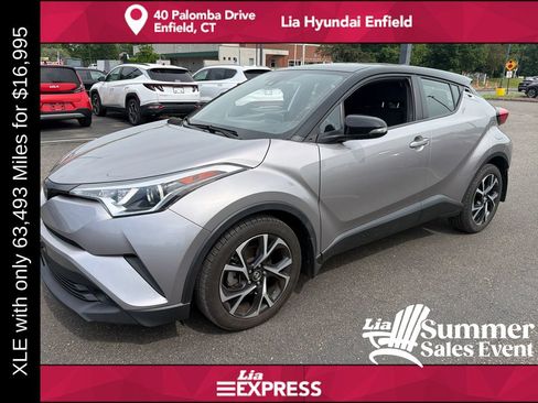 Used 2019 Toyota C-HR XLE FWD image 7